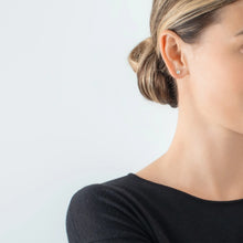 Load image into Gallery viewer, Coeur De Lion Sparkling Dot - Gold Crystal