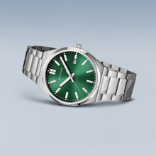 Load image into Gallery viewer, Bering Watch - Gents Green Dial Classic Steel