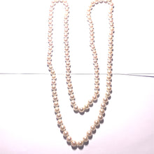 Load image into Gallery viewer, Secondhand Cultured Pearl Necklace
