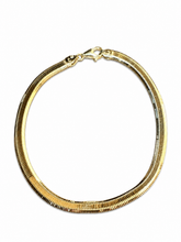 Load image into Gallery viewer, 9ct Gold Flat Snake Bracelet
