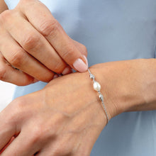 Load image into Gallery viewer, Kit Heath Coast Pebble Glistern Pave Bracelet