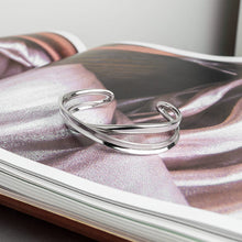 Load image into Gallery viewer, Kit Heath Serenity Grande Cuff Bangle