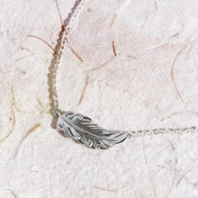 Load image into Gallery viewer, Kit Heath Feather Wisp 18" Necklet