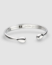 Load image into Gallery viewer, Kit Heath Coast Pebble Smooth Hinged Bangle