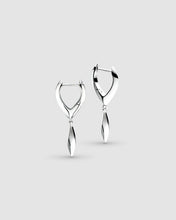 Load image into Gallery viewer, Kit Heath Glint Tapered Hinged Hoop Drop