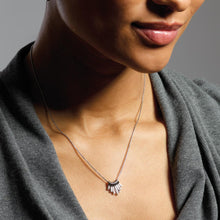 Load image into Gallery viewer, Kit Heath Array Silver Dangle Necklace