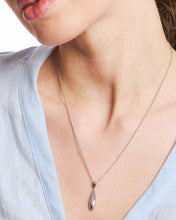 Load image into Gallery viewer, Kit Heath Coast Pebble Smmoth Slim Necklace