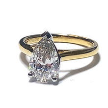 Load image into Gallery viewer, 18ct Gold Pear Cut Lab Grown Diamond Ring 2.00ct