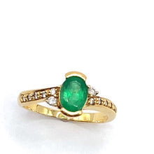 Load image into Gallery viewer, Secondhand 18ct Gold Emerald Ring