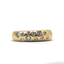 Load image into Gallery viewer, Secondhand Gold and Diamond Ring
