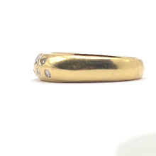 Load image into Gallery viewer, Secondhand Gold and Diamond Ring
