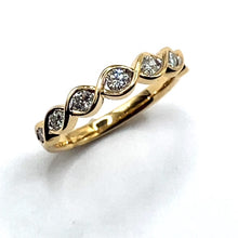 Load image into Gallery viewer, 18ct Gold and Diamond Wave Ring