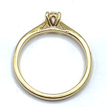 Load image into Gallery viewer, Secondhand Solitaire Diamond Ring with Diamond Shoulders