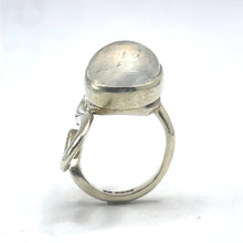Load image into Gallery viewer, Secondhand 9ct White Gold Moonstone Ring