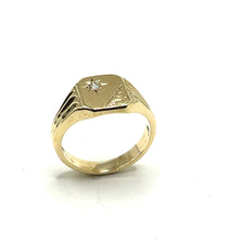 Load image into Gallery viewer, Secondhand 9ct Gold Diamond Signet Ring