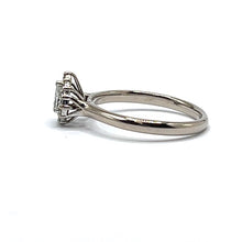 Load image into Gallery viewer, Secondhand Pear Cut Diamond Ring