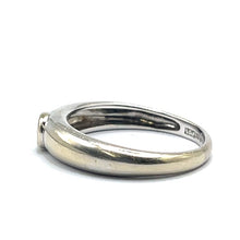 Load image into Gallery viewer, Secondhand Modern Diamond Ring