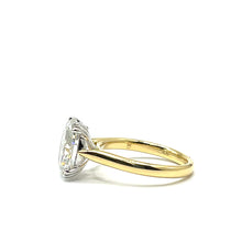 Load image into Gallery viewer, 18ct Gold 3.51ct Oval Lab Grown Diamond Ring