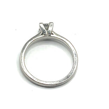 Load image into Gallery viewer, Secondhand Platinum Princess Cut Diamond Ring