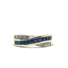Load image into Gallery viewer, Secondhand 9ct Gold Sapphire Ring