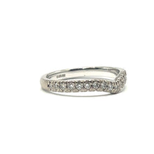 Load image into Gallery viewer, Secondhand 18ct White Gold Diamond Ring