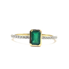 Load image into Gallery viewer, 18ct Gold Emerald and Diamond Ring
