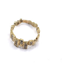 Load image into Gallery viewer, Secondhand Cubic Zirconia Vintage Abstract Ring