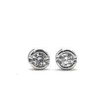Load image into Gallery viewer, Secondhand Diamond Stud Earrings