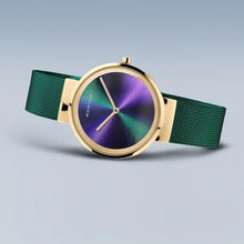 Load image into Gallery viewer, Bering Watch - Green Mesh with Aurora Dial
