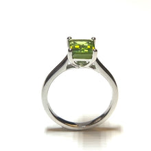 Load image into Gallery viewer, 9ct White Gold Peridot Single Stone Ring