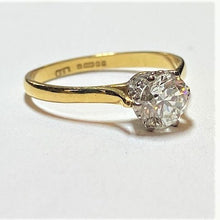 Load image into Gallery viewer, Secondhand Diamond Single Stone Ring - 0.82ct