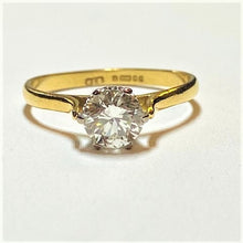 Load image into Gallery viewer, Secondhand Diamond Single Stone Ring - 0.82ct