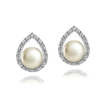 Load image into Gallery viewer, Jersey Pearl Amberley Cradle Stud Earrings