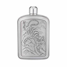 Load image into Gallery viewer, Royal Selangor Limited Edition Luca Oris Tiger Hip Flask - Pewter
