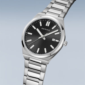 Bering Watch - Gents Black Face Classic Steel