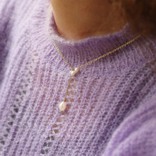 Load image into Gallery viewer, Jersey Pearl Aria Trio Yellow Gold Plated Necklace
