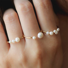 Load image into Gallery viewer, Jersey Pearl Aria Curve Ring
