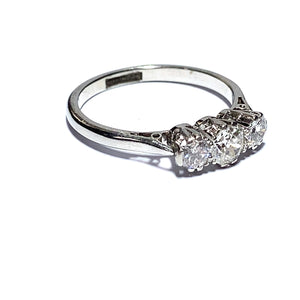 Secondhand Diamond Trilogy Ring