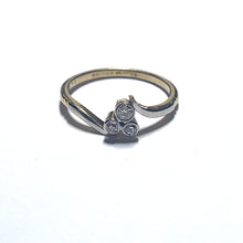 Load image into Gallery viewer, Secondhand Diamond Trefoil Ring
