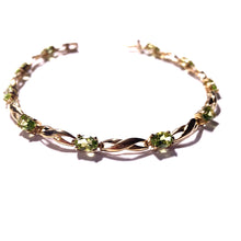 Load image into Gallery viewer, Secondhand Peridot Bracelet
