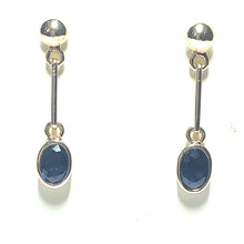 Load image into Gallery viewer, Secondhand Sapphire Earrings
