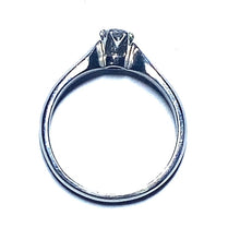 Load image into Gallery viewer, Secondhand Diamond Single Stone Ring
