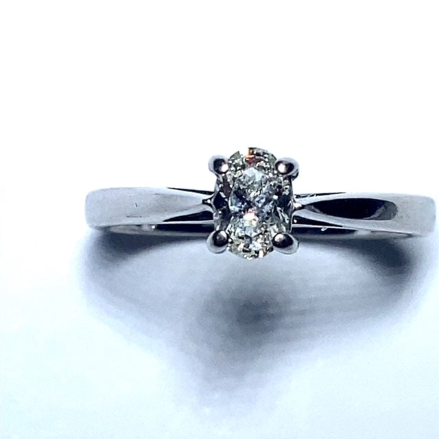 Secondhand Oval Diamond Ring