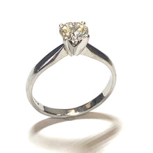 Load image into Gallery viewer, Secondhand Diamond Solitaire Ring - 0.90ct
