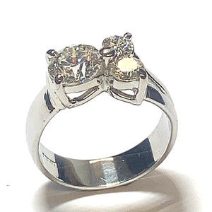 Secondhand Platinum Diamond Unique Ring