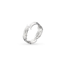 Load image into Gallery viewer, Kit Heath Feather Wisp Ring
