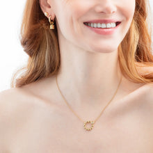 Load image into Gallery viewer, Coeur De Lion Small Soft Cube Circle Glow Necklace
