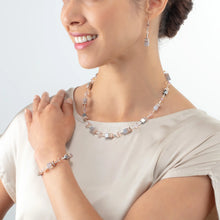 Load image into Gallery viewer, Couer De Lion Geo Cube Iconic Precious Necklace
