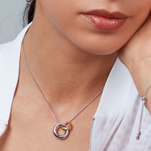 Load image into Gallery viewer, Kit Heath Bevel Cirque Linked Gold Plate Necklace
