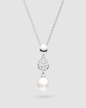 Load image into Gallery viewer, Kit Heath Coast Pebble Glisten Freshwater Pearl Necklace

